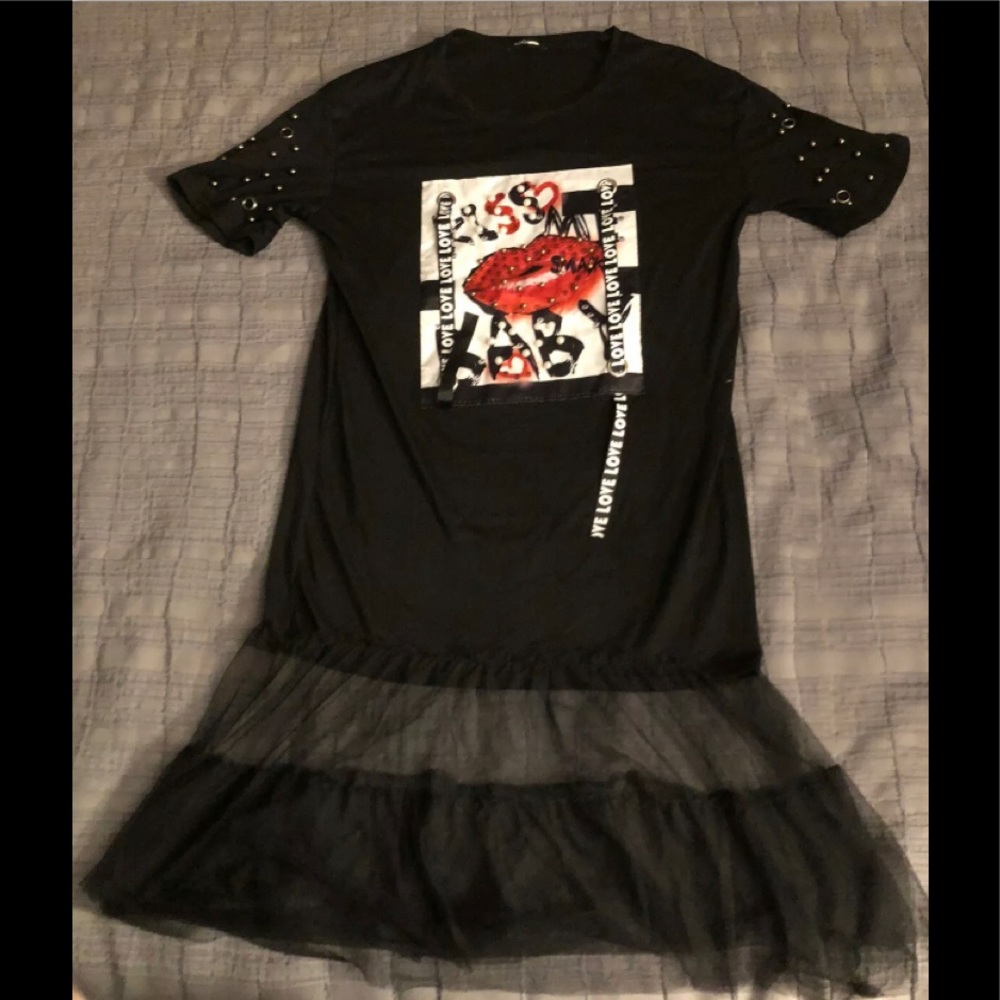 Kiss Me Baby w Pearls/Lace Dress ladies sz M “designer Sample” Goth Artsy NEW